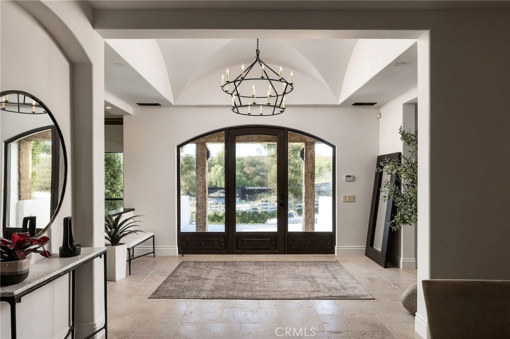 31742 Contijo Way, Coto de Caza CA 92679 - photo 10