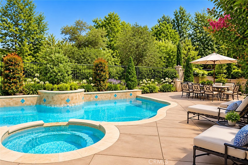 Amazing pool and spa! - 38 Lyra Way, Coto de Caza CA 92679 - photo 3