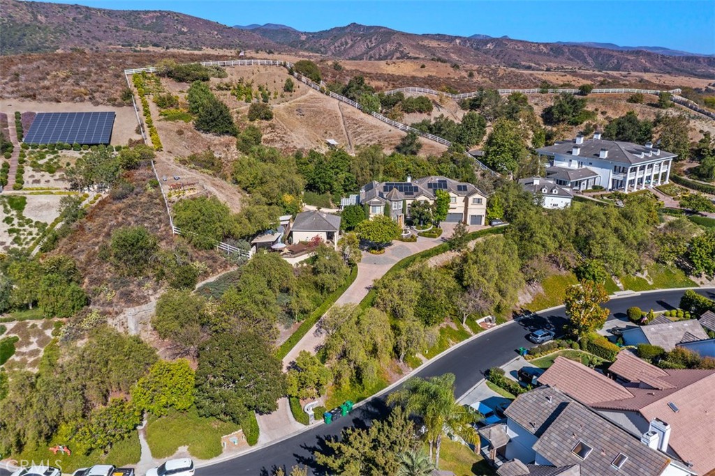 40 Cambridge Court, Coto de Caza CA 92679 - photo 6