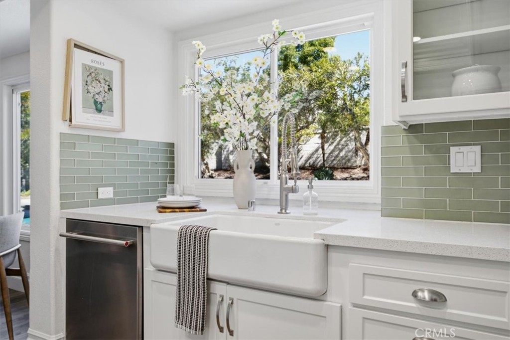 Kitchen - 46 Lexington, Coto de Caza CA 92679 - photo 14