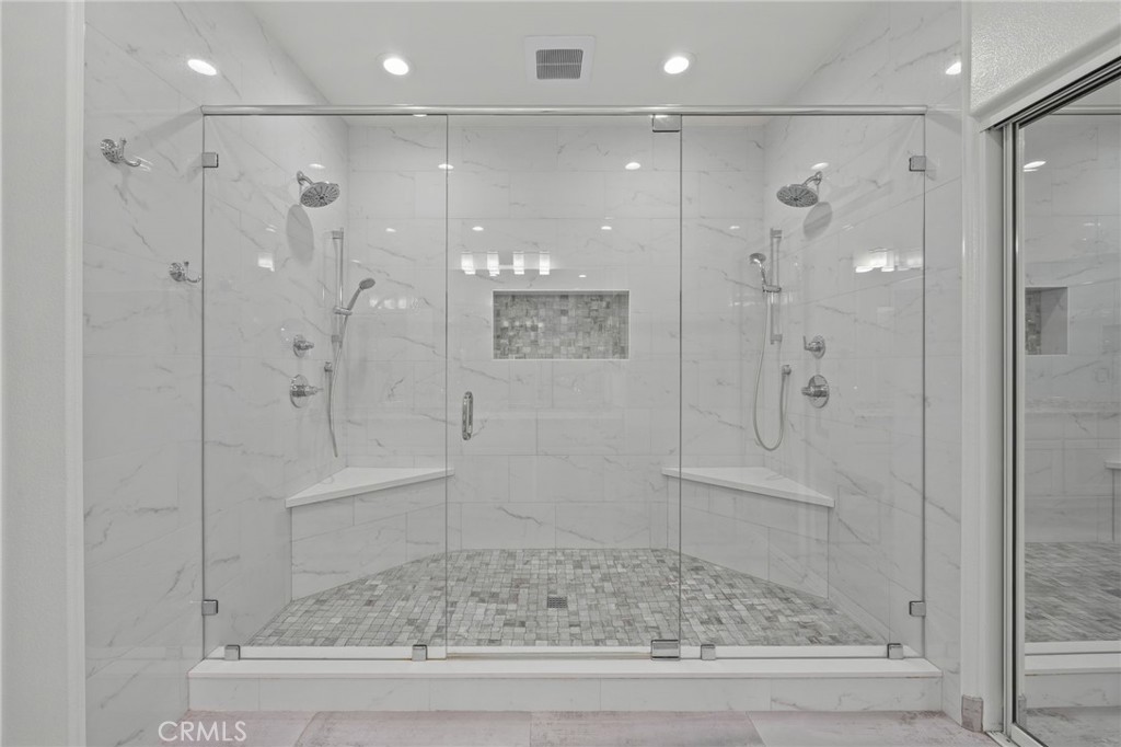 Beautiful remodeled shower - 48 Spoon, Coto de Caza CA 92679 - photo 1