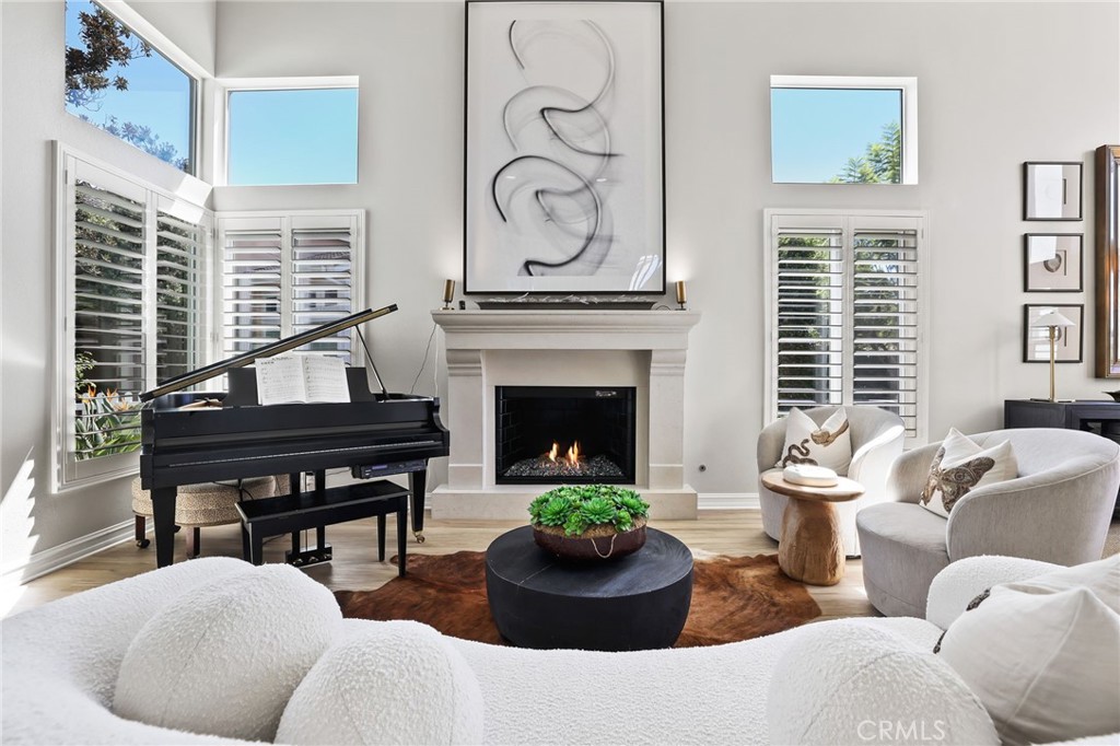 Foyer leads to Formal Living Room - 5 Mountain Gate, Coto de Caza CA 92679 - photo 4