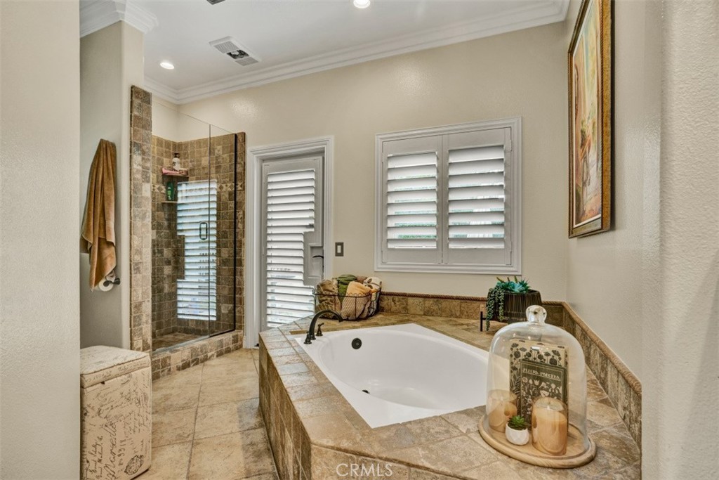 Primary Bath - 77 Via Barcaza, Coto de Caza CA 92679 - photo 21