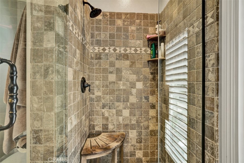 Primary Bath - 77 Via Barcaza, Coto de Caza CA 92679 - photo 23