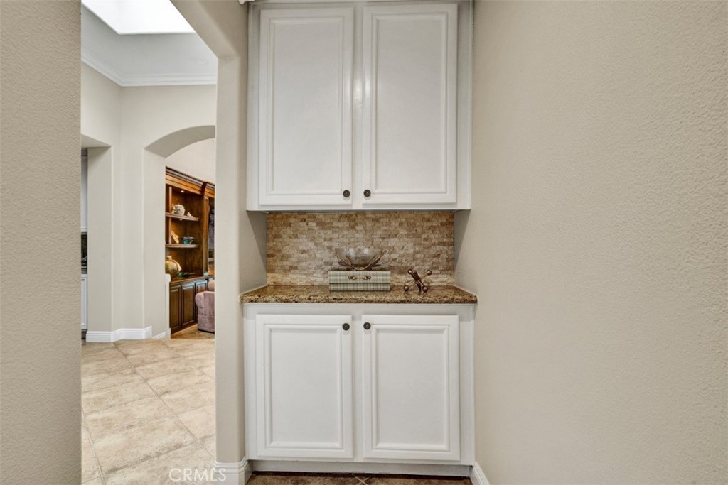 Hall - 77 Via Barcaza, Coto de Caza CA 92679 - photo 24