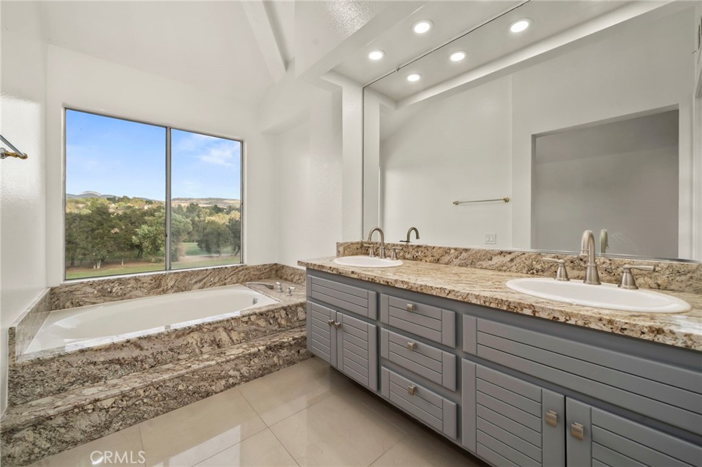 88 Via Candelaria, Coto de Caza CA 92679 - photo 17