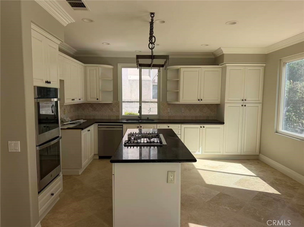 98 Dornoch Way, Coto de Caza CA 92679 - photo 9