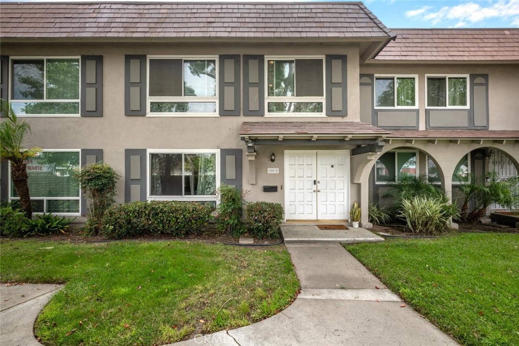 10018 Bloomfield, Cypress CA 90630 - photo 1
