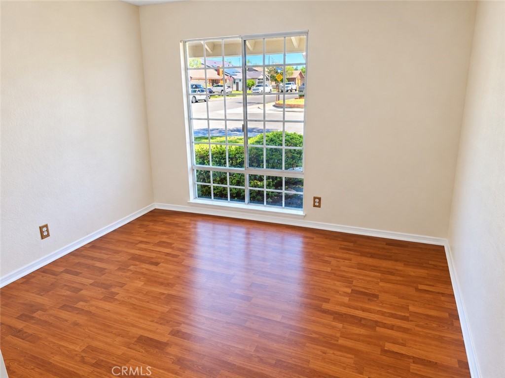 10413 Camden Drive, Cypress CA 90630 - photo 14