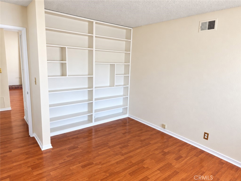 10413 Camden Drive, Cypress CA 90630 - photo 15