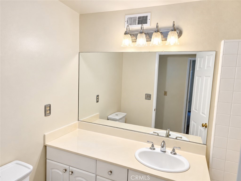 10413 Camden Drive, Cypress CA 90630 - photo 12