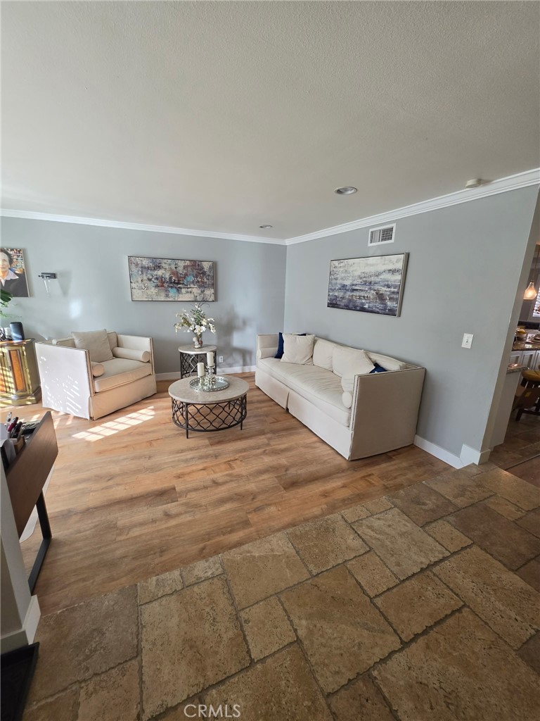 10432 Rexford Drive, Cypress CA 90630 - photo 5