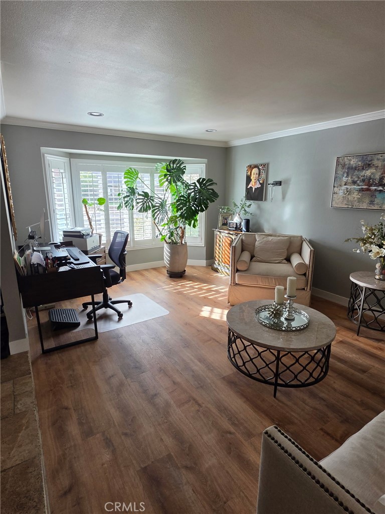 10432 Rexford Drive, Cypress CA 90630 - photo 6