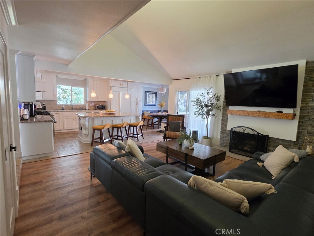 10432 Rexford Drive, Cypress CA 90630 - photo 10