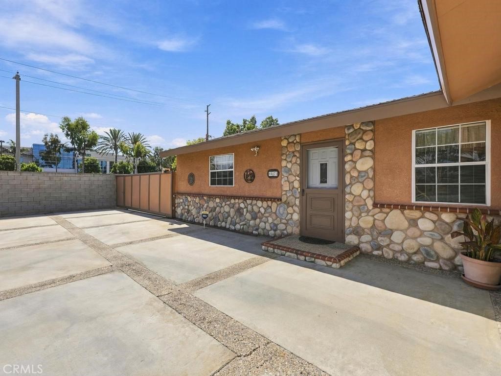 10471 Saint Alban Street, Cypress CA 90630 - photo 6