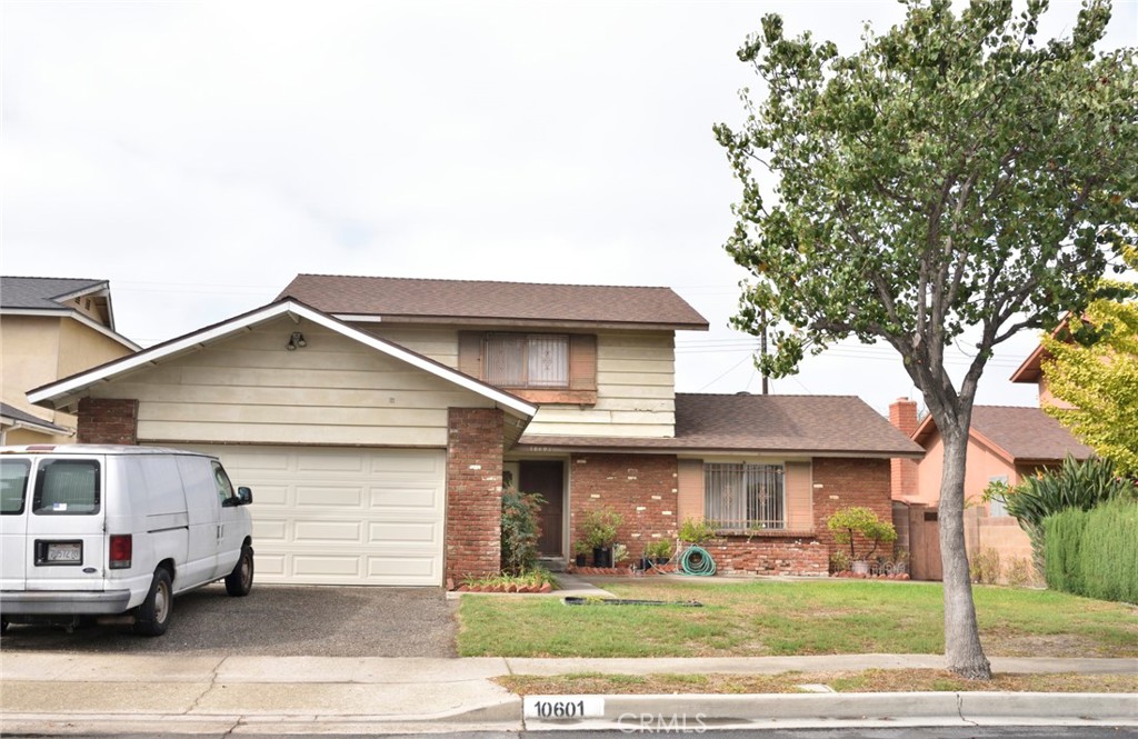 10601 Knott, Cypress CA 90630 - photo 1