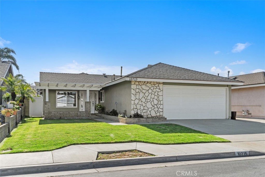 10715 Lynn Circle, Cypress CA 92630 - photo 1