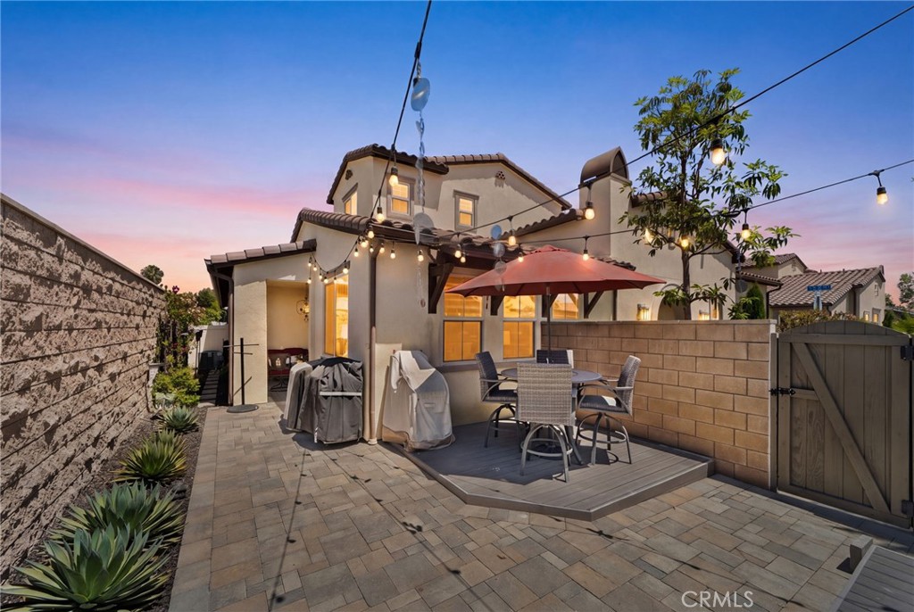10832 Flora, Cypress CA 90720 - photo 2