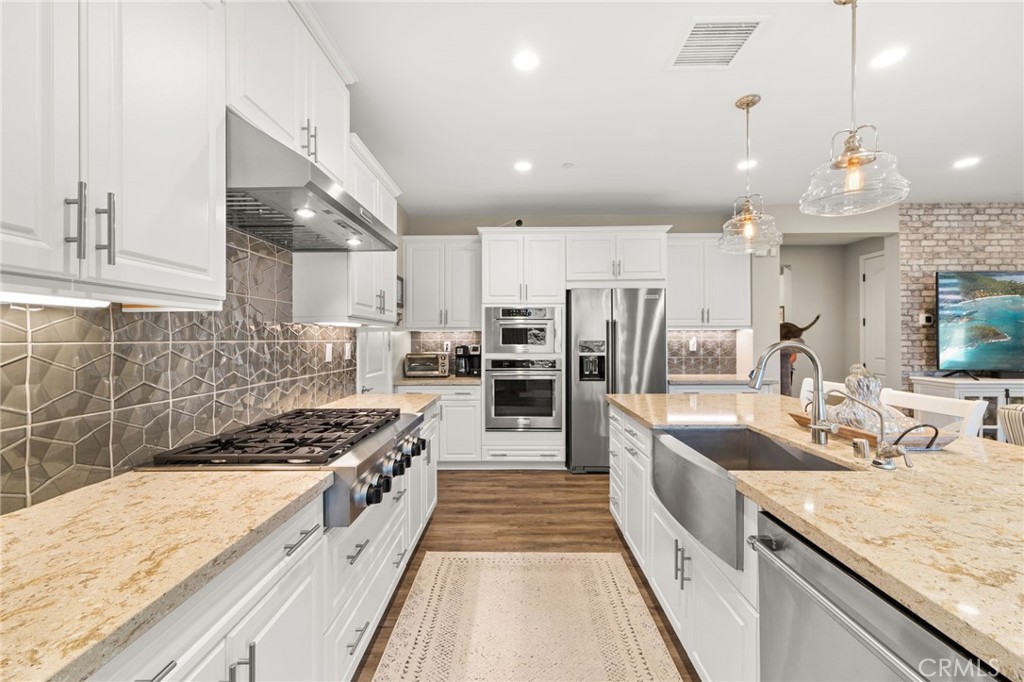 10832 Flora, Cypress CA 90720 - photo 10
