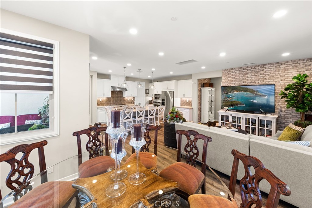 10832 Flora, Cypress CA 90720 - photo 14