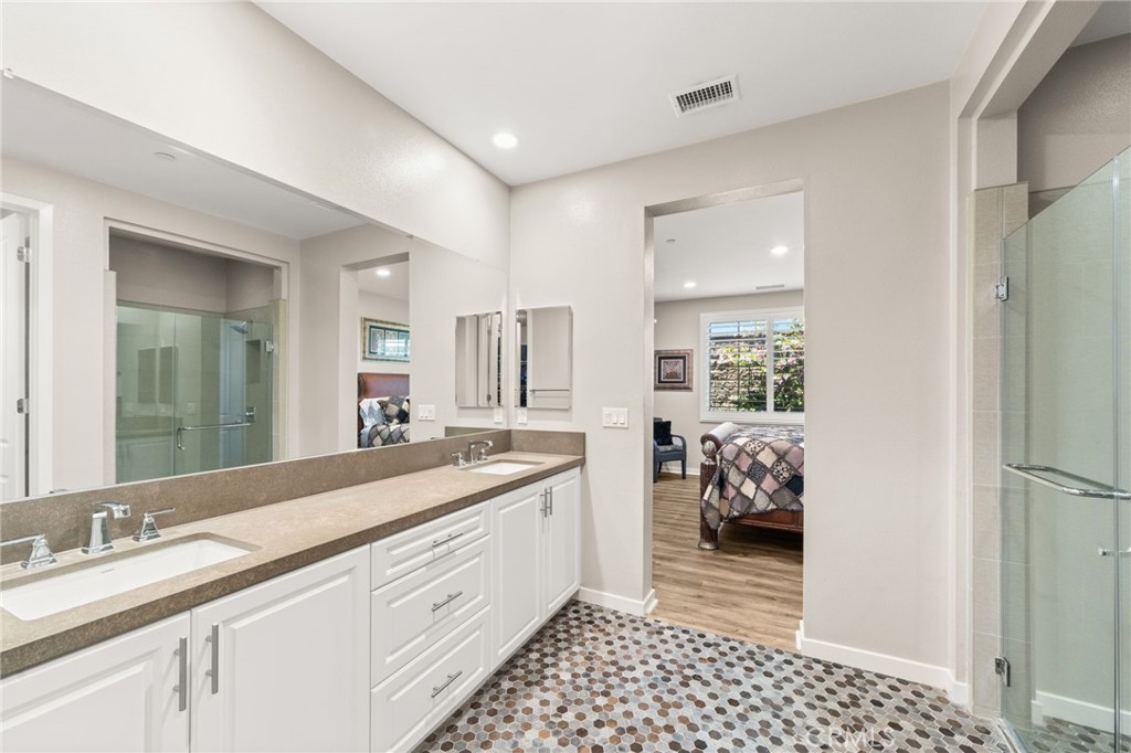 10832 Flora, Cypress CA 90720 - photo 17