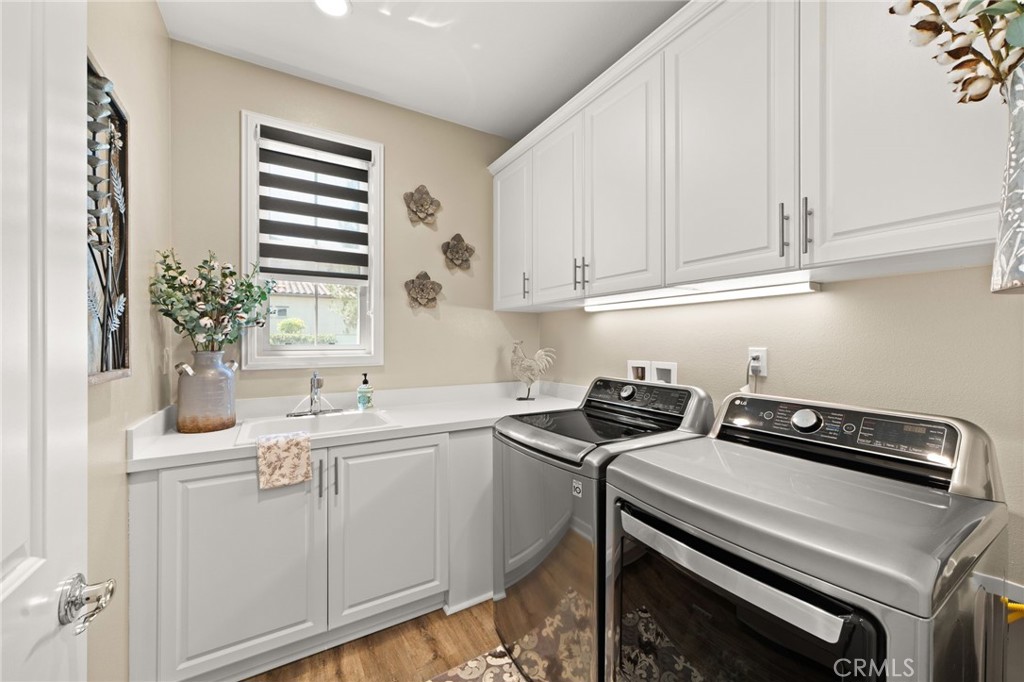 10832 Flora, Cypress CA 90720 - photo 21