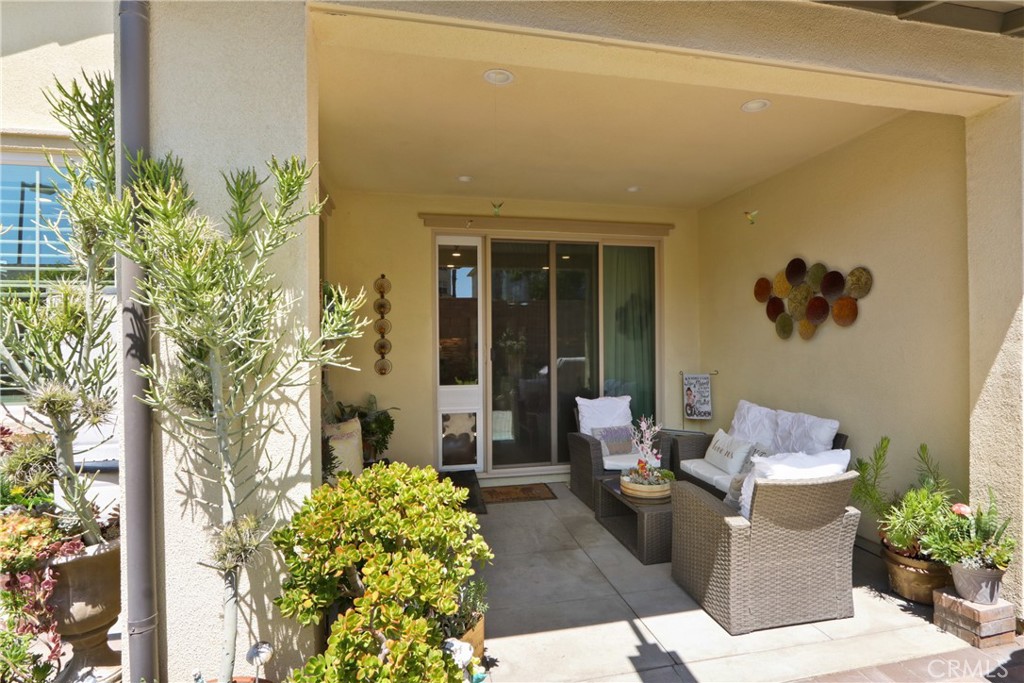 10902 Flora Park Way, Cypress CA 90720 - photo 23