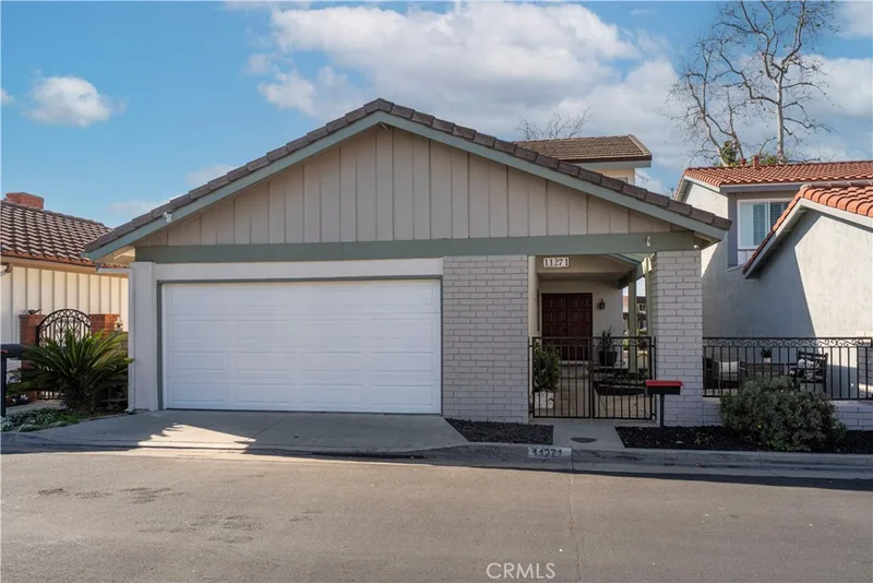 11271 Lowell Court, Cypress, CA 90630