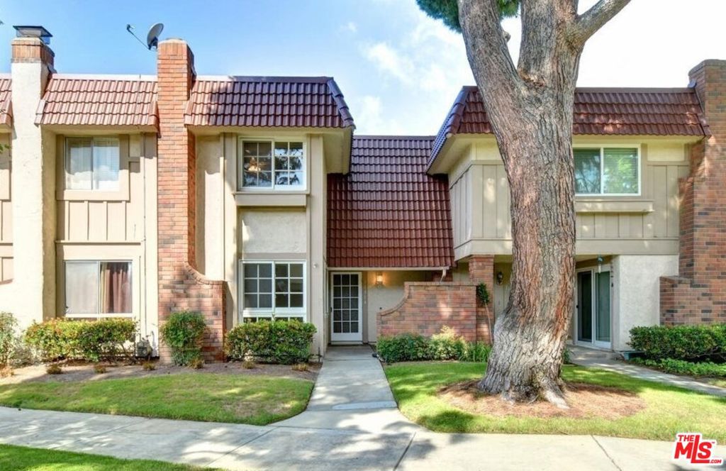 11316 La Have Way, Cypress CA 90630 - photo 1