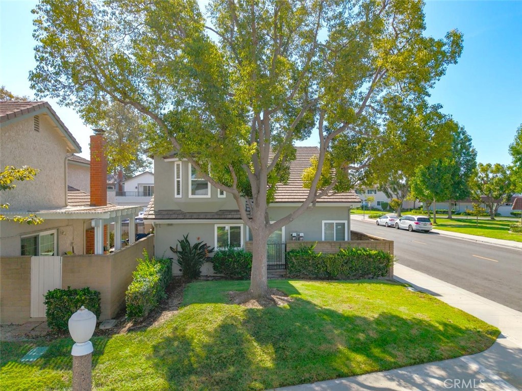 11389 Nayshon Court, Cypress CA 90630 - photo 7