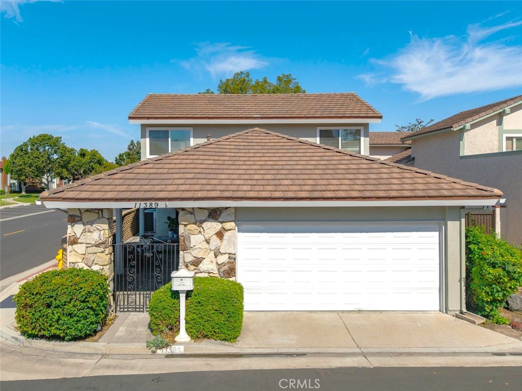 11389 Nayshon Court, Cypress CA 90630 - photo 8