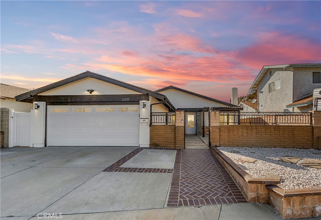 Photo has been edited - 11537 Samoa Street, Cypress CA 90630 - photo 1