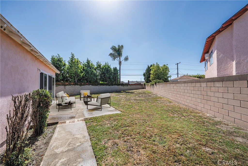 Virtually staged. - 11693 Guam Circle, Cypress CA 90630 - photo 26