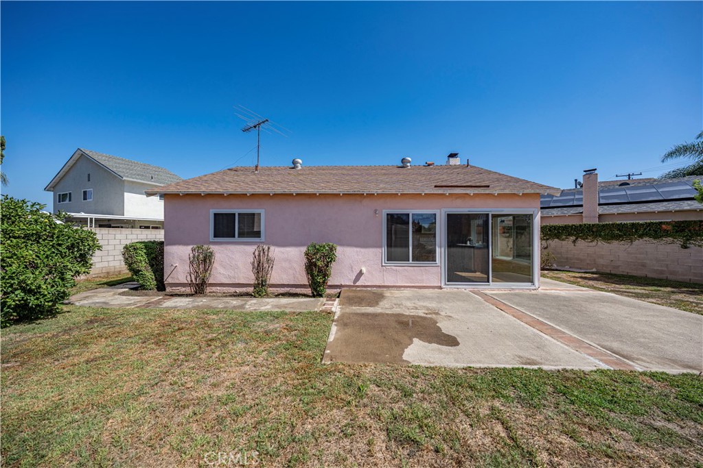 11693 Guam Circle, Cypress CA 90630 - photo 28