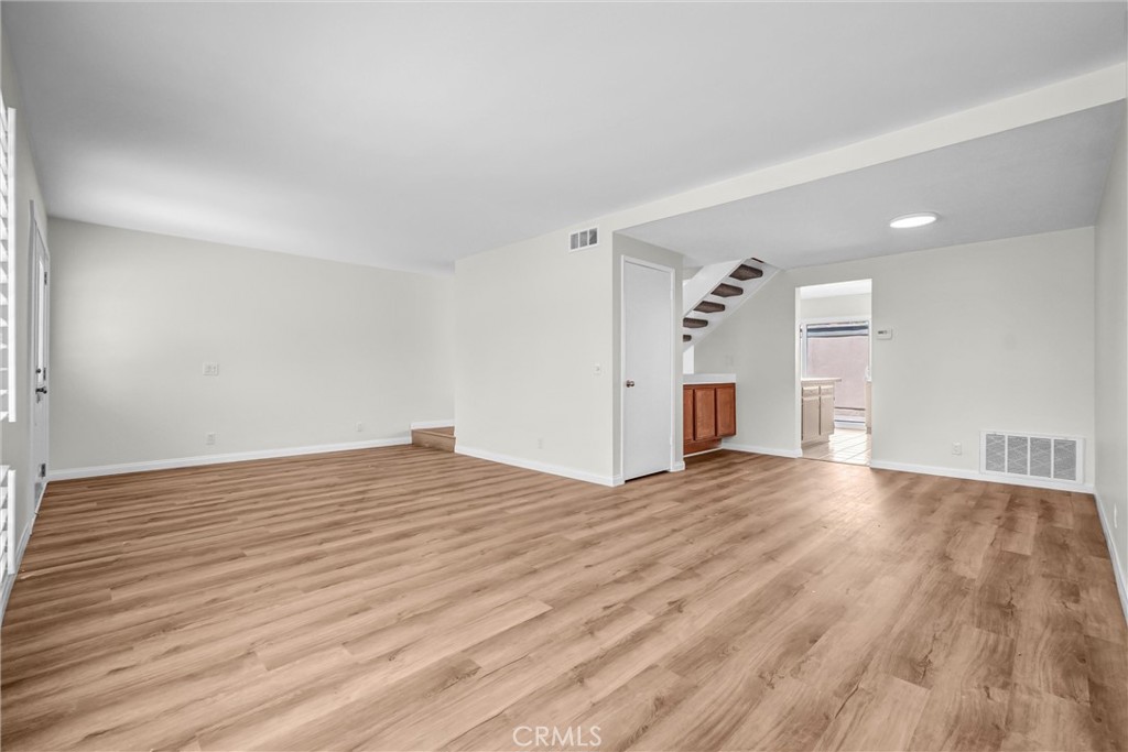 4107 Larwin Avenue, Cypress CA 90630 - photo 4