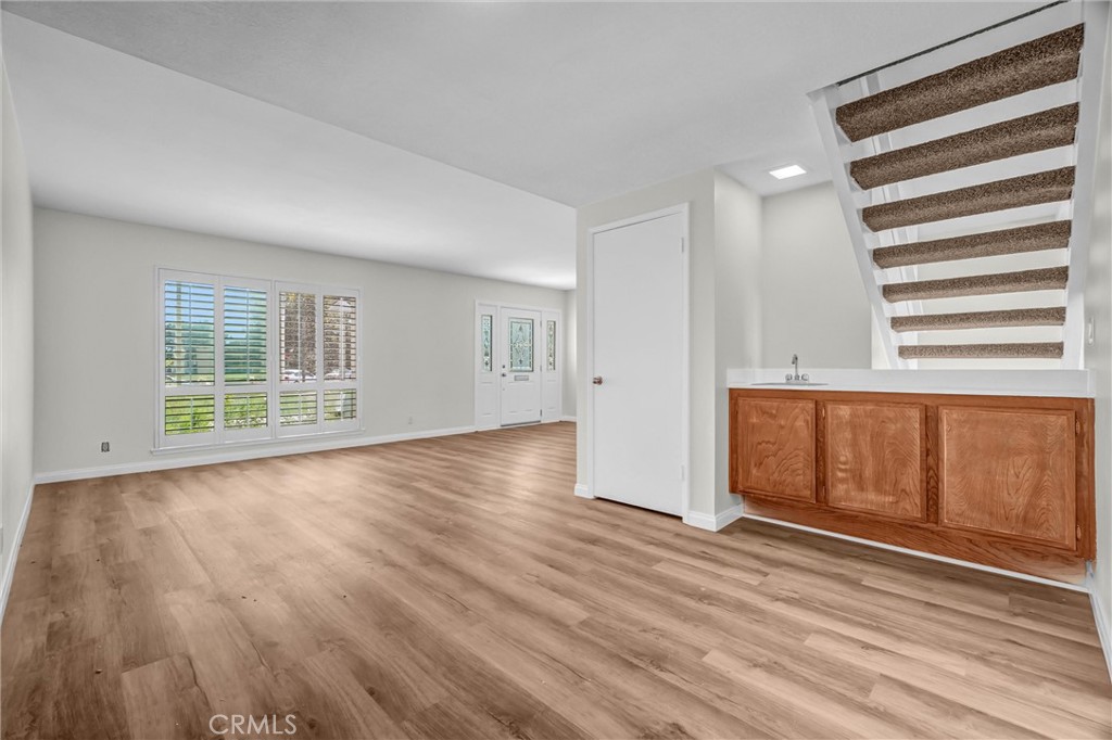 4107 Larwin Avenue, Cypress CA 90630 - photo 7