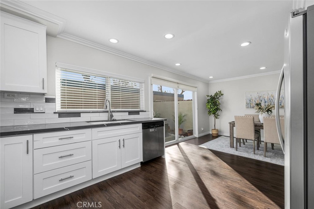 4368 Dina Court, Cypress CA 90630 - photo 18
