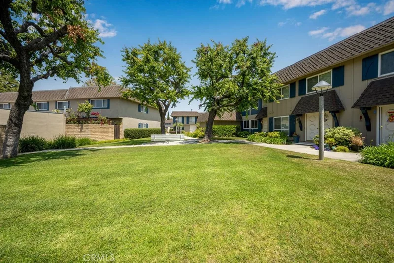 4418 Larwin Avenue, Cypress, CA 90630