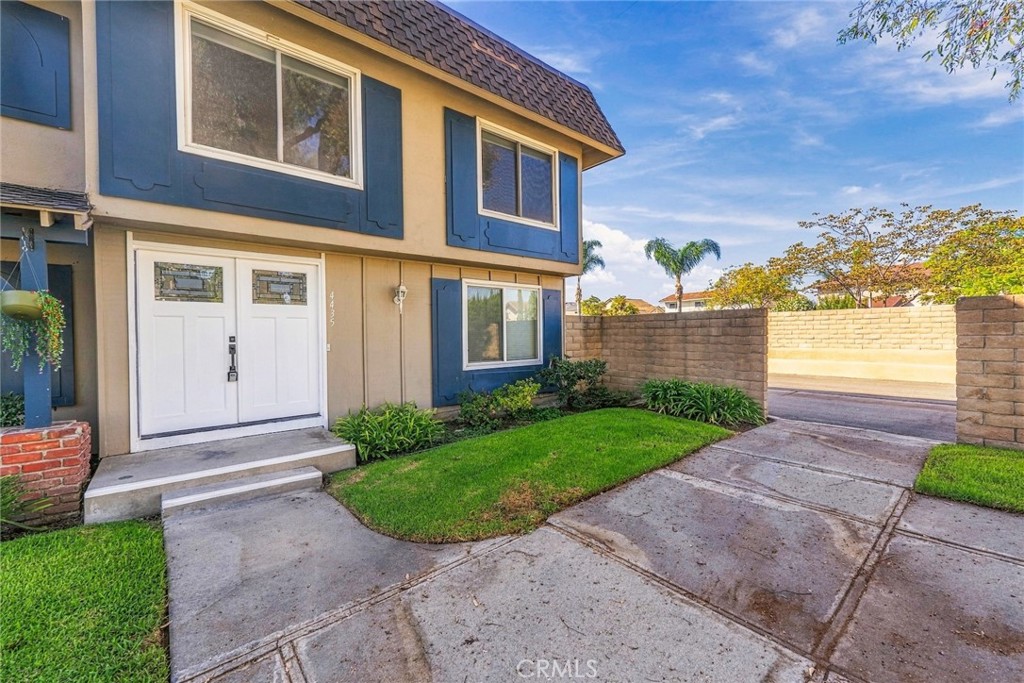 4435 Larwin, Cypress CA 90630 - photo 1