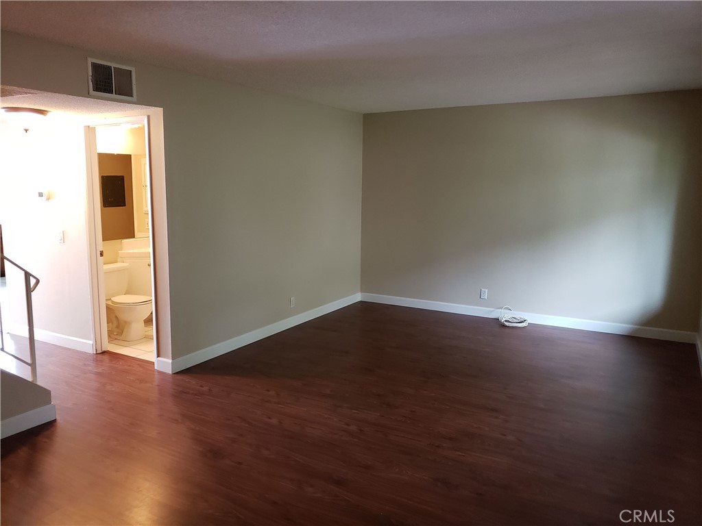 4474 Larwin Avenue, Cypress CA 90630 - photo 14