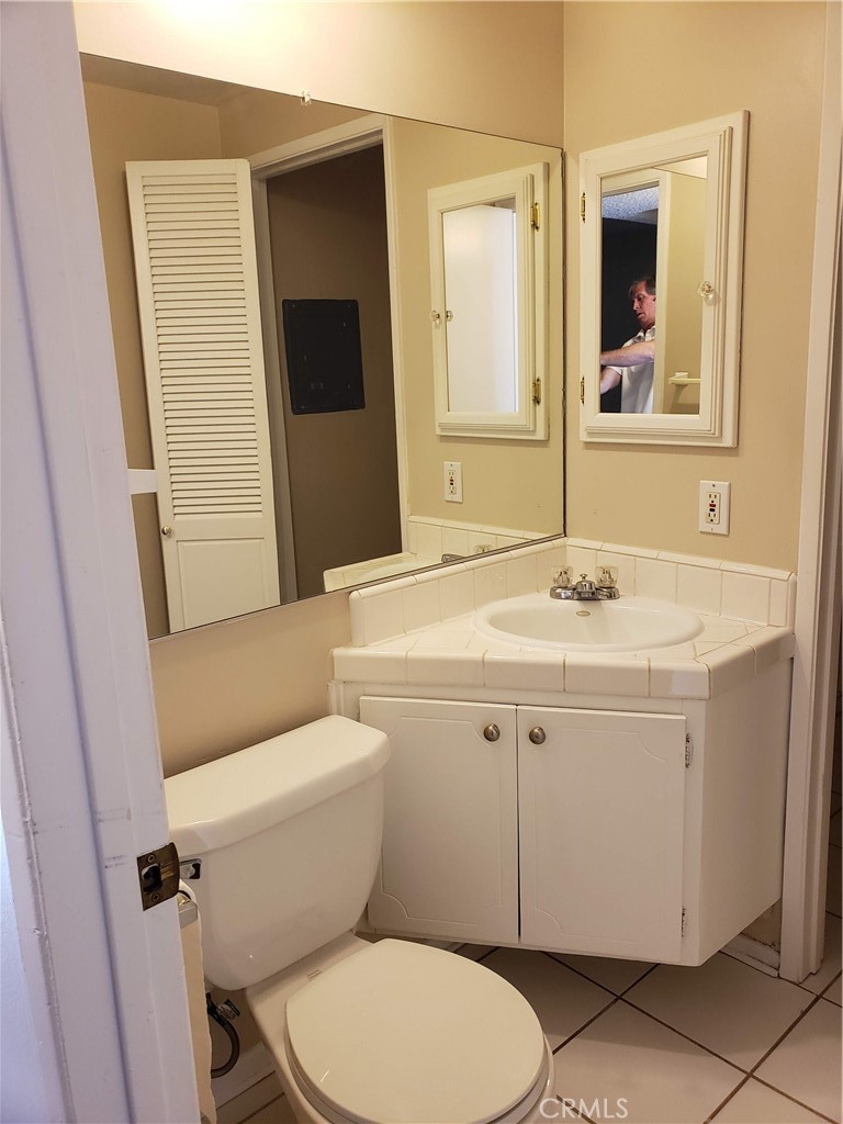 4474 Larwin Avenue, Cypress CA 90630 - photo 15