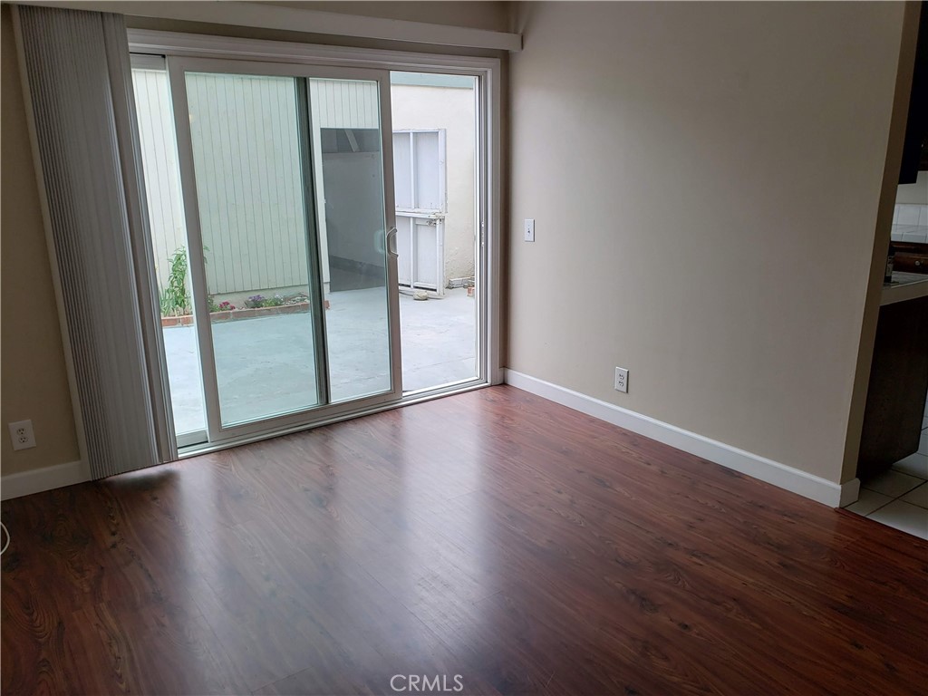 4474 Larwin Avenue, Cypress CA 90630 - photo 17