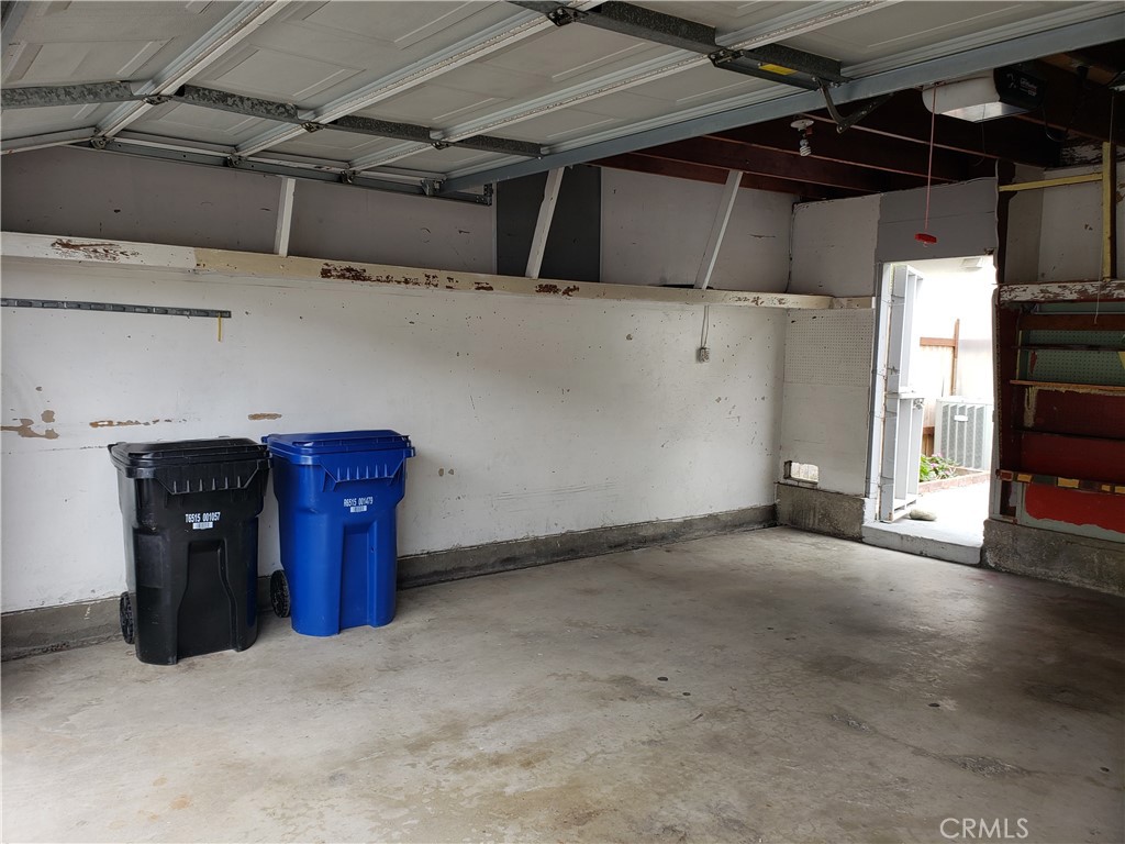 4474 Larwin Avenue, Cypress CA 90630 - photo 25