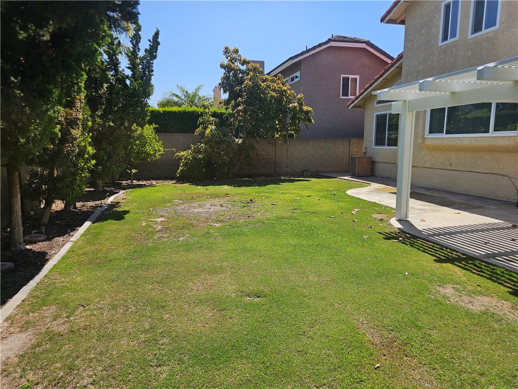 4547 Chelsea Court, Cypress CA 90630 - photo 5