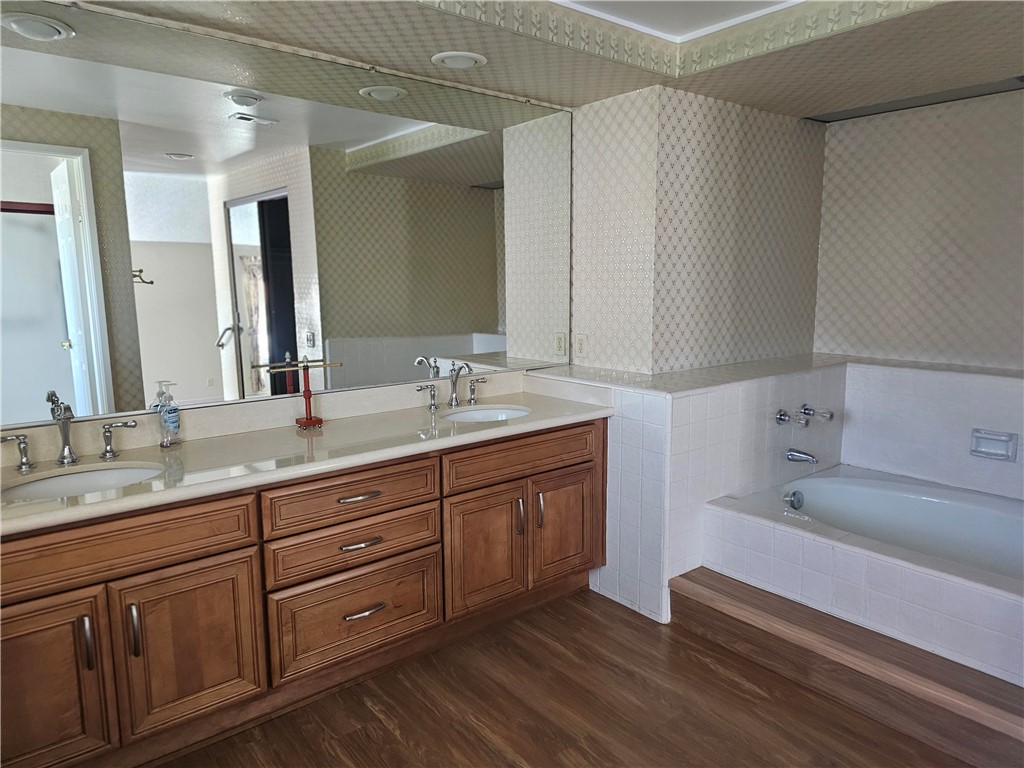 4547 Chelsea Court, Cypress CA 90630 - photo 8