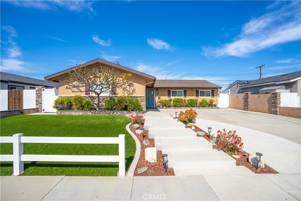 4611 Myra, Cypress CA 90630 - photo 1