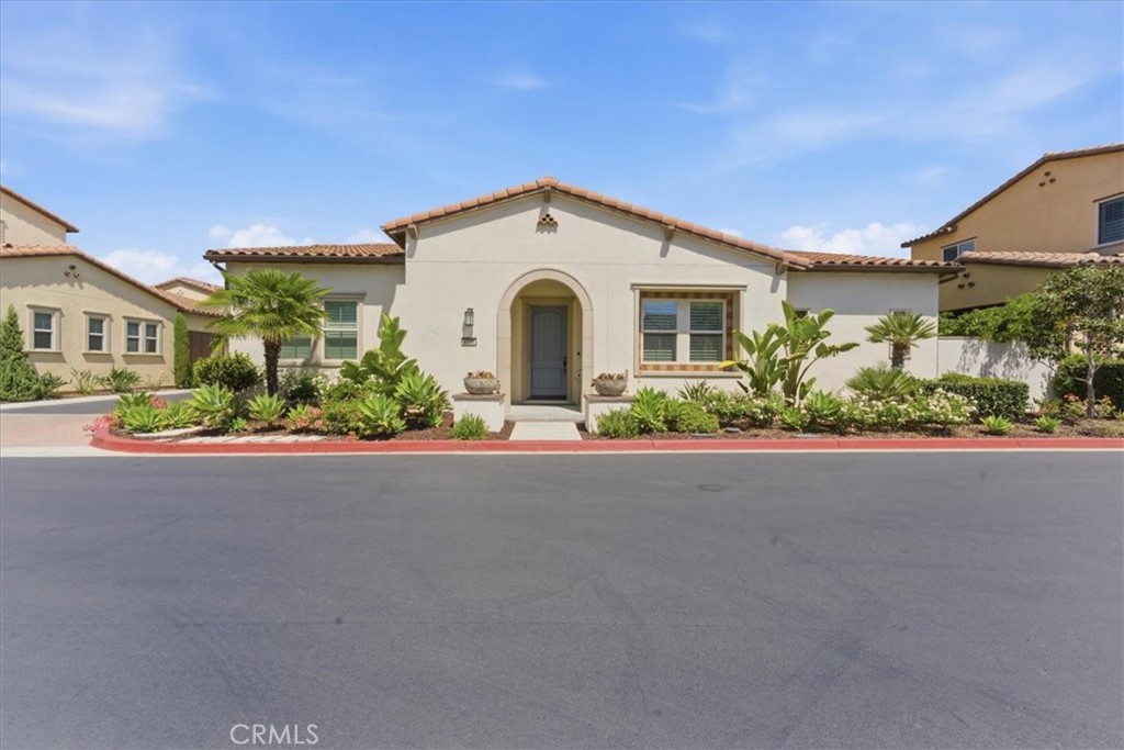 4725 Flora Park Way, Cypress CA 90720 - photo 1