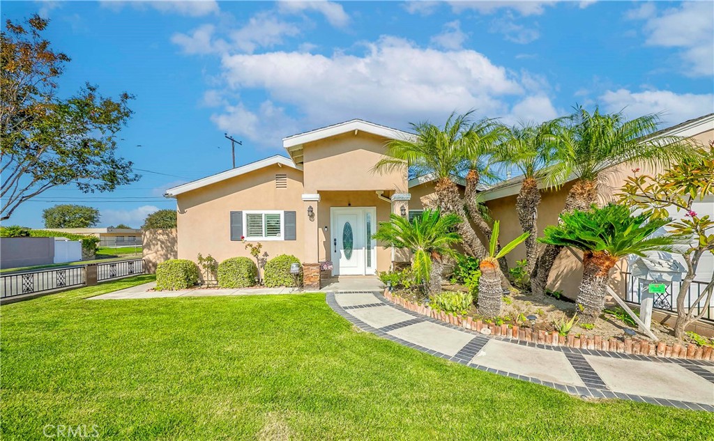 5431 Marion, Cypress CA 90630 - photo 1