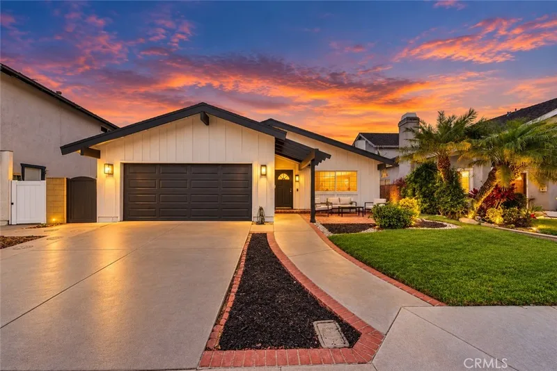 5765 Midway, Cypress