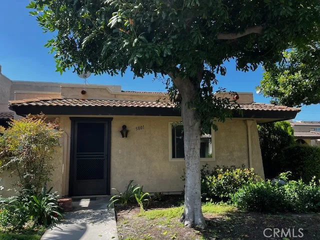 5801 La Jolla, Cypress, CA 90630